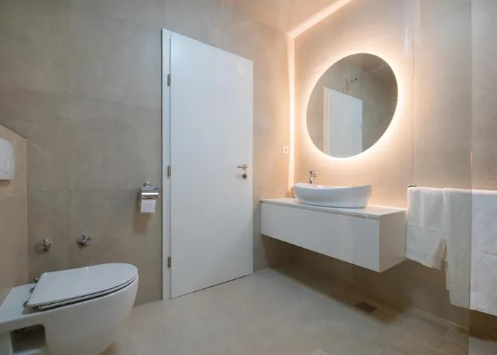 Appartement Elegant & Spacious 110m2 Luxury With 3br & Pool At Ciovo - Fiorentini Trogir