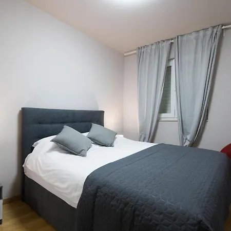 Brand New Aparment With Sea View & Swimming Pool At Ciovo - Fiorentini Trogir